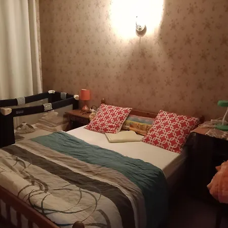 Maison Entiere Avec Parking, Garage Et Jardin Сasa de vacaciones